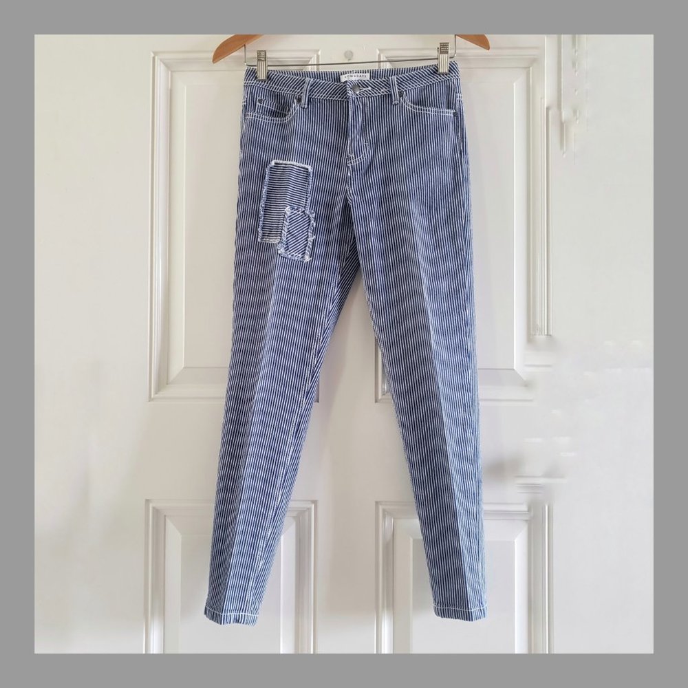 NOWADAYS Skinny Mid Rise Stretch Pinstripe Blue/White Girls Pants Size 14